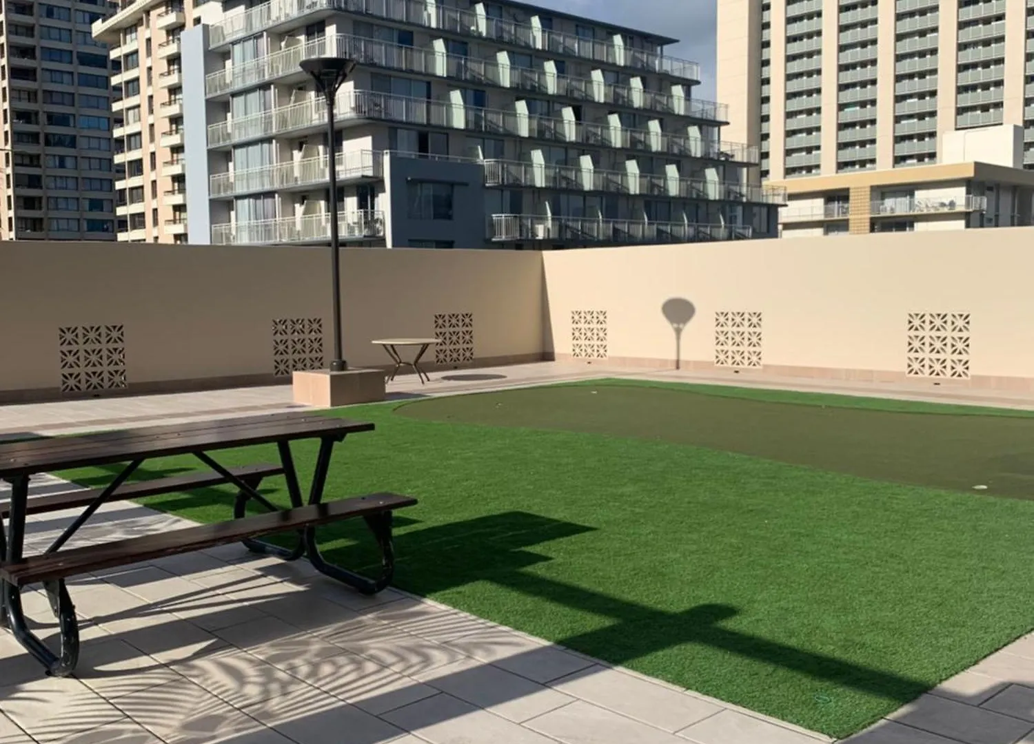 Royal Kuhio 1712 - Spacious Corner Unit With Stunning Ocean City Views In The Heart Of Waikiki! Honolulu