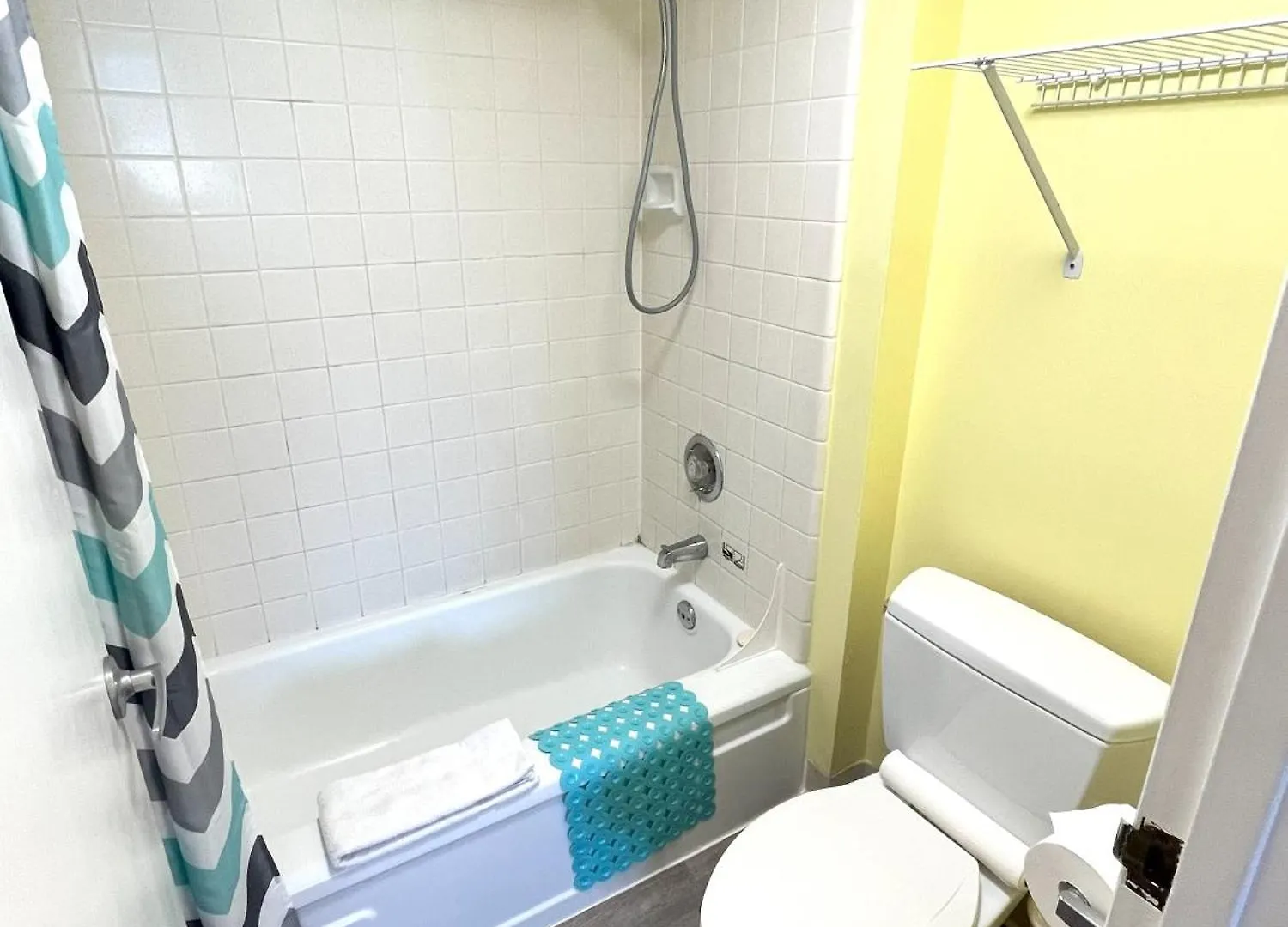 Royal Kuhio 1712 - Spacious Corner Unit With Stunning Ocean City Views In The Heart Of Waikiki! Honolulu 0*,  Amerikai Egyesült Államok